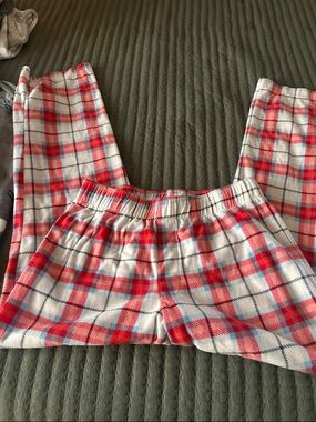 WONDERLAND Red and White Plaid Fleece Pajama Pants